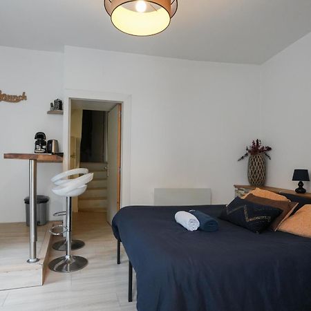 Studio Moderne, Hypercentre De Cholet, Arrivee Autonome ! Ngoại thất bức ảnh