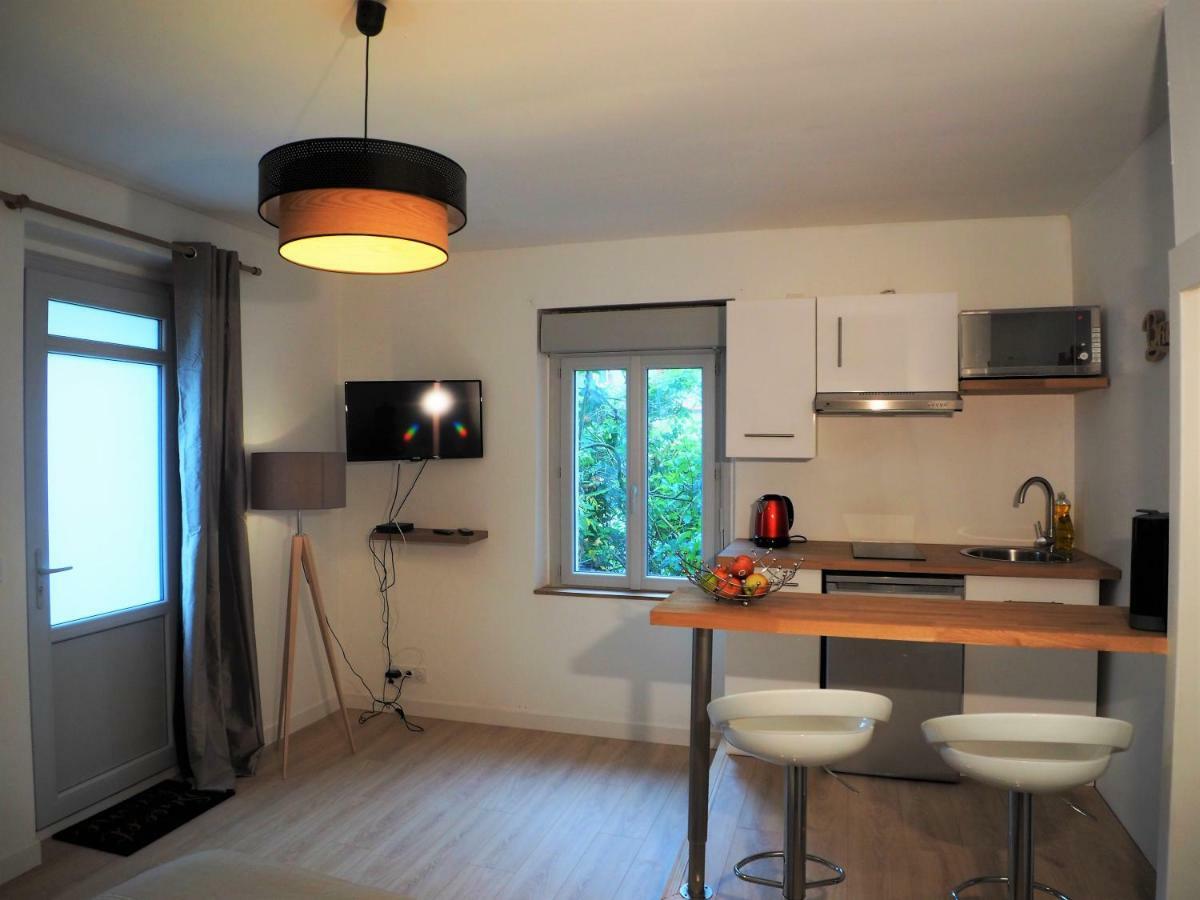 Studio Moderne, Hypercentre De Cholet, Arrivee Autonome ! Ngoại thất bức ảnh